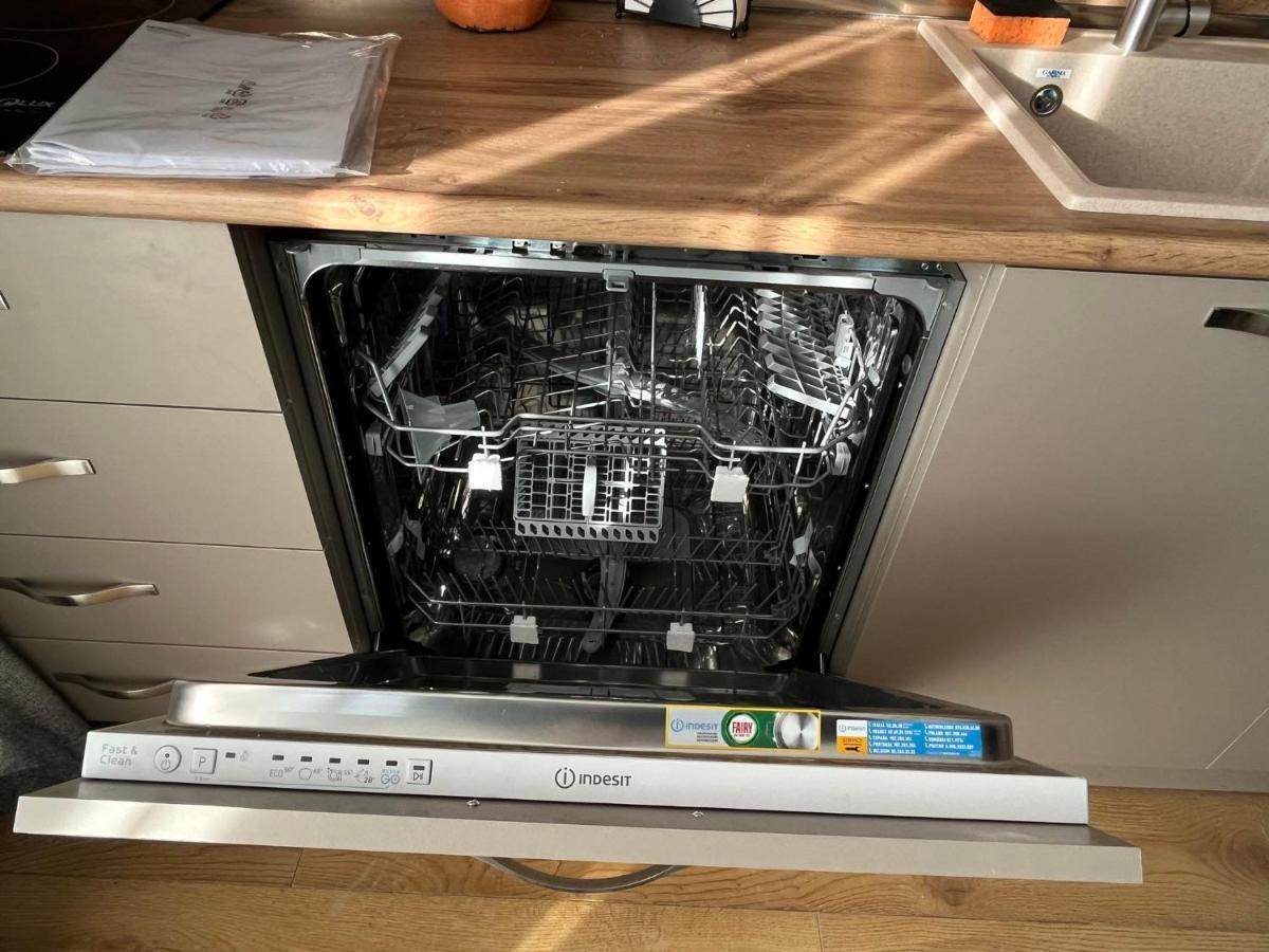 Delux Apartment For 6 Guest, New 古多里 外观 照片