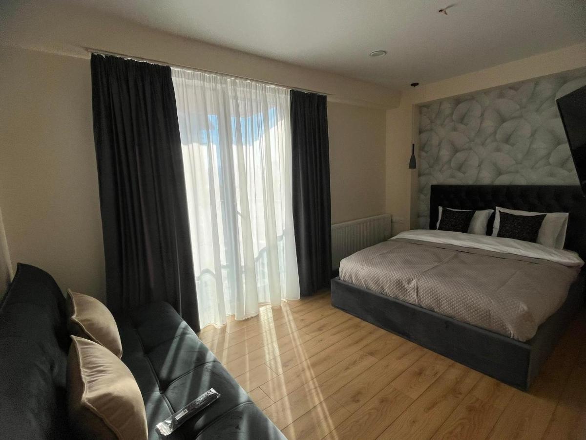 Delux Apartment For 6 Guest, New 古多里 外观 照片