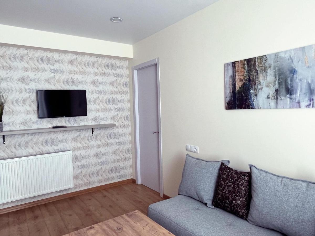 Delux Apartment For 6 Guest, New 古多里 外观 照片