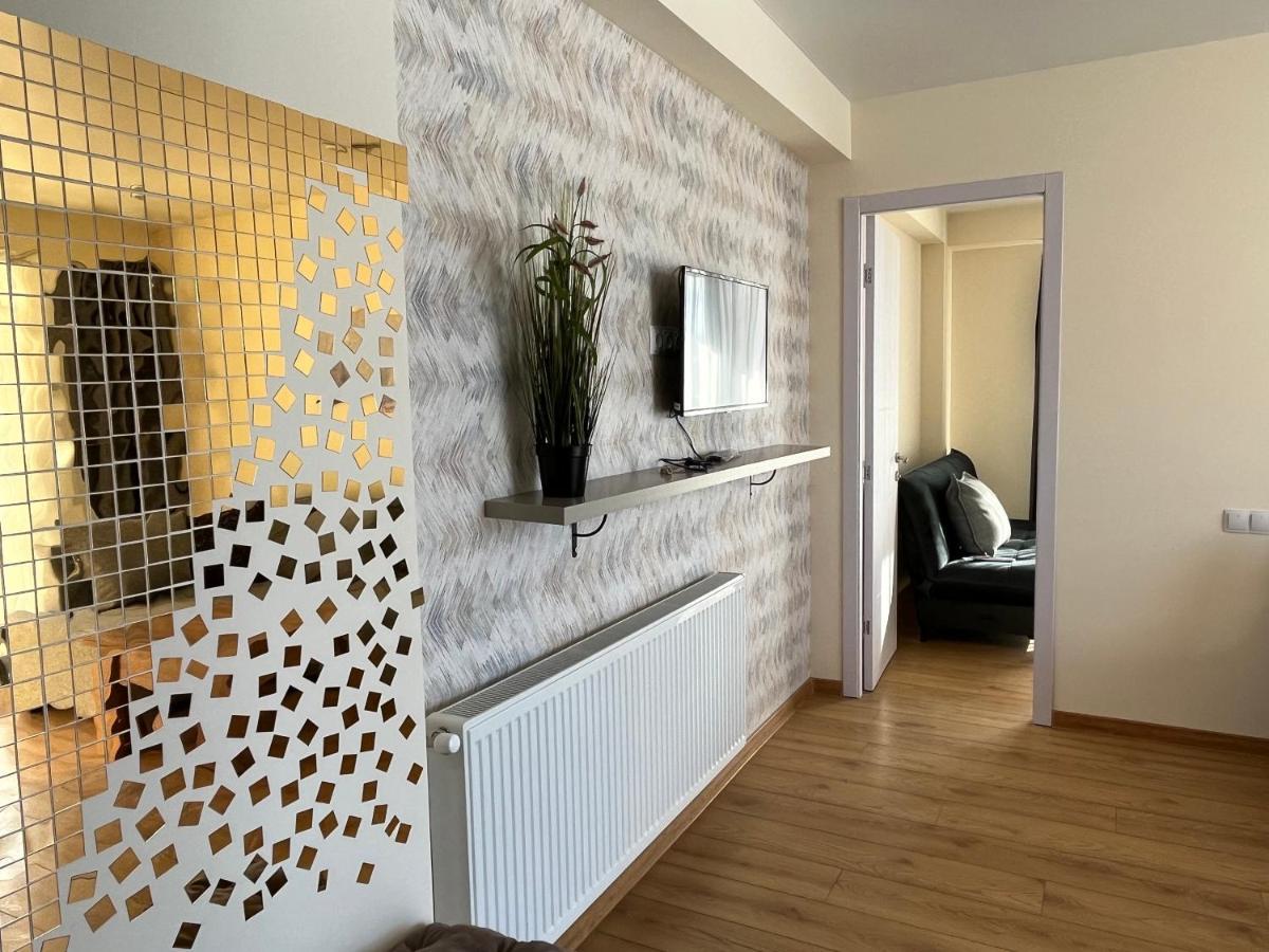Delux Apartment For 6 Guest, New 古多里 外观 照片