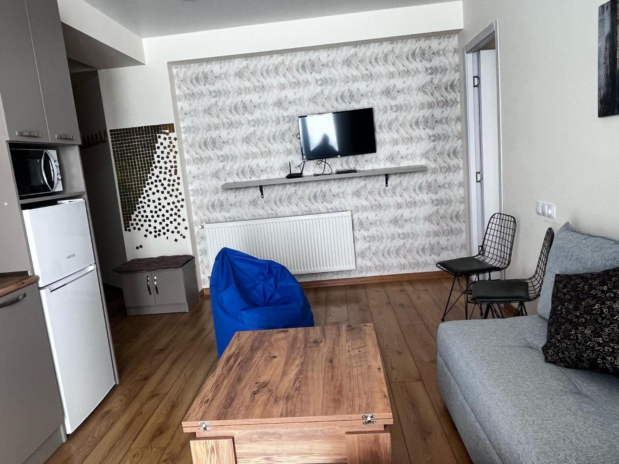Delux Apartment For 6 Guest, New 古多里 外观 照片